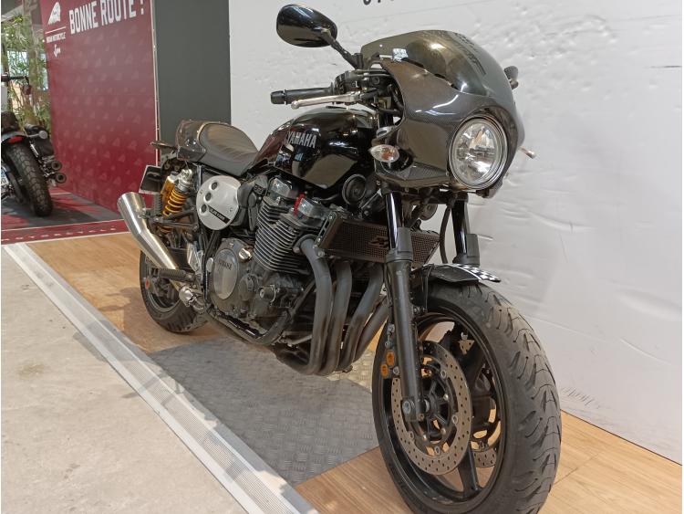 YAMAHA XJR 1300 RACER