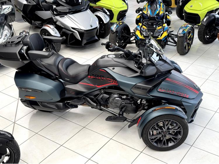 CAN-AM SPYDER F3 1330 LIMITED Série Spéciale