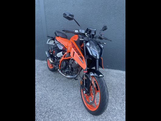 photo-annonce-ktm-390-duke-abs_670794bf202f5716588444.jpg