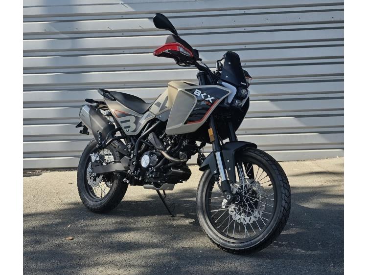 BENELLI BKX 125 / NEUVE 0 KMS