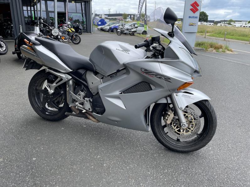 HONDA VFR 800 F