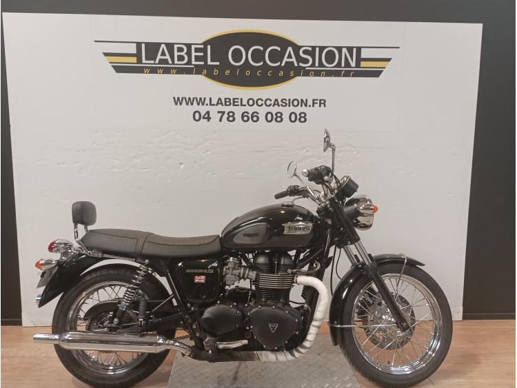 TRIUMPH BONNEVILLE T100