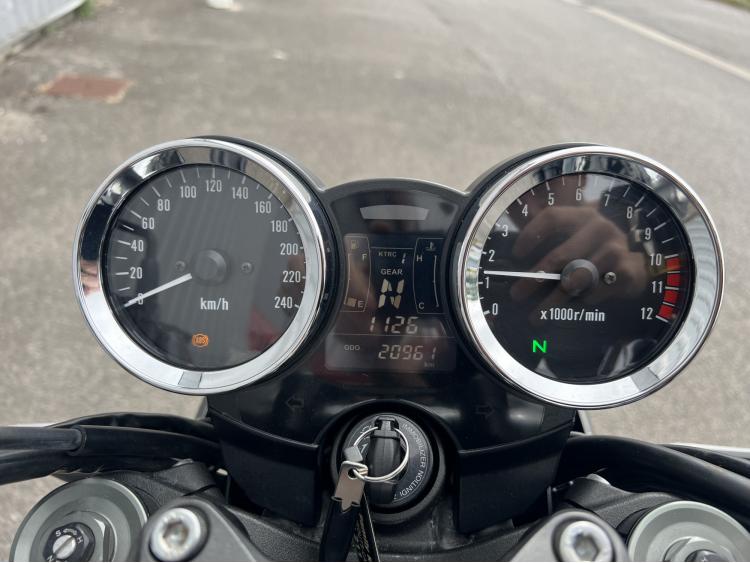 KAWASAKI Z 900 RS (a partir de 109€/mois)