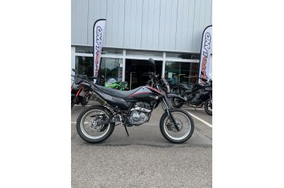 SUZUKI DR 125