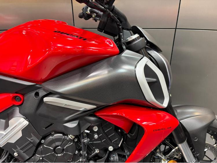 DUCATI DIAVEL V4 - Dépôt vente - GARANTIE CONSTRUCTEUR