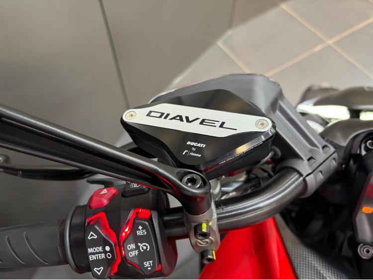 DUCATI DIAVEL V4 - Dépôt vente - GARANTIE CONSTRUCTEUR