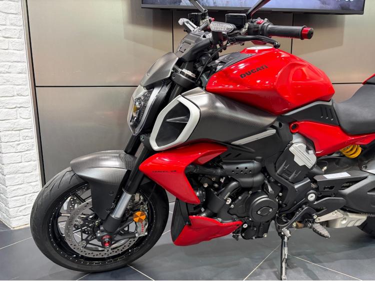 DUCATI DIAVEL V4 - Dépôt vente - GARANTIE CONSTRUCTEUR