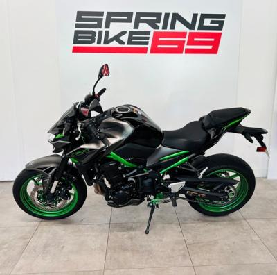 KAWASAKI Z 900