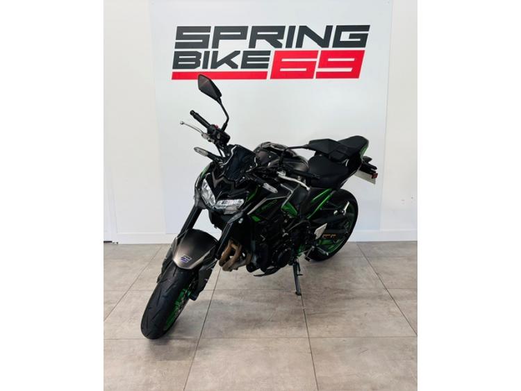 KAWASAKI Z 900