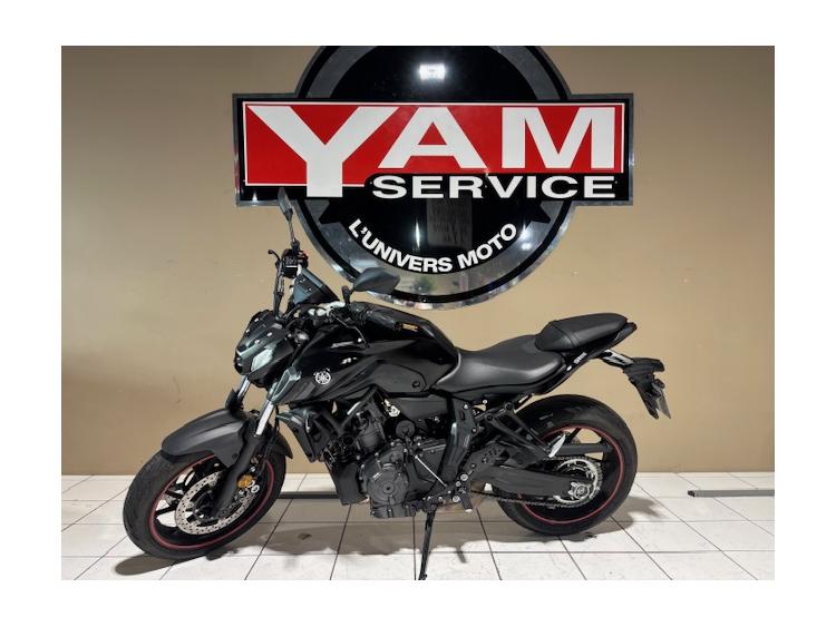 YAMAHA MT-07 (47.5CV)