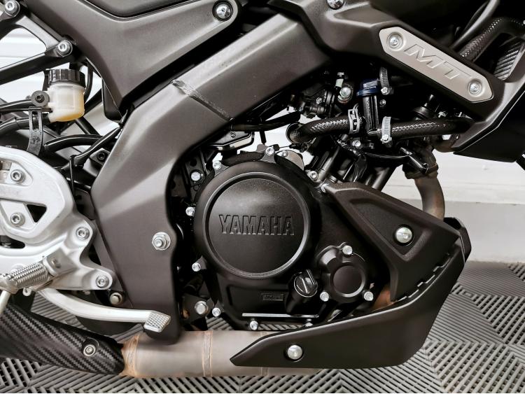 YAMAHA MT-125 - MT125 