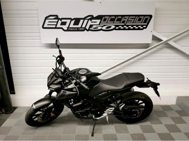 YAMAHA MT-125 - MT125 