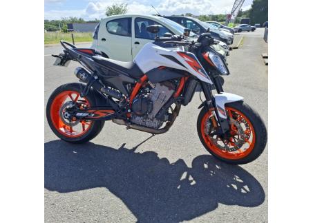 KTM 890 DUKE R