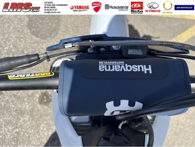 HUSQVARNA FC 250