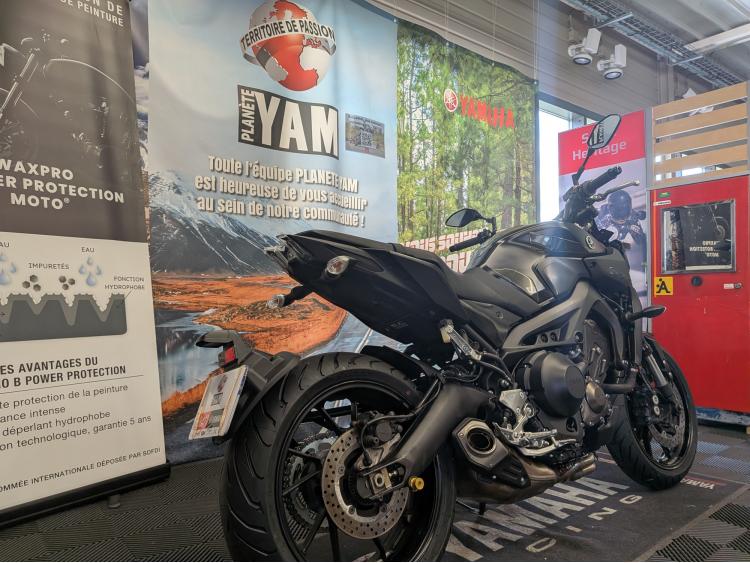 YAMAHA MT-09 GARANTIE 1 AN 