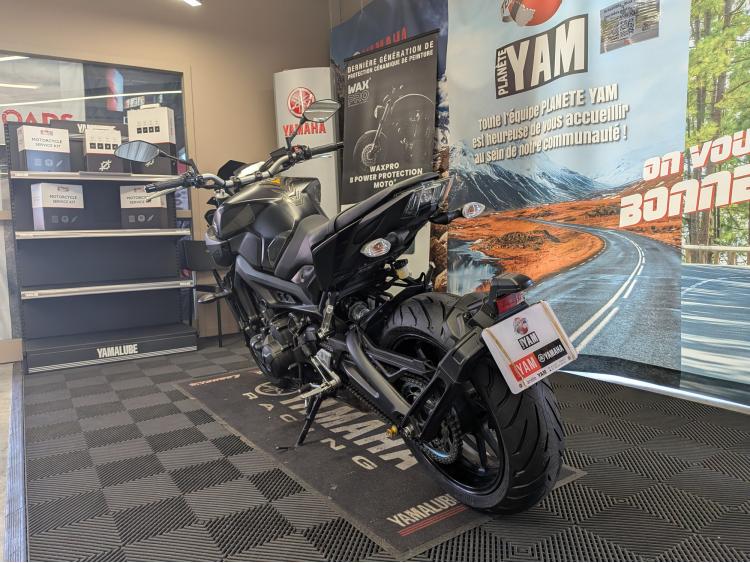 YAMAHA MT-09 GARANTIE 1 AN 