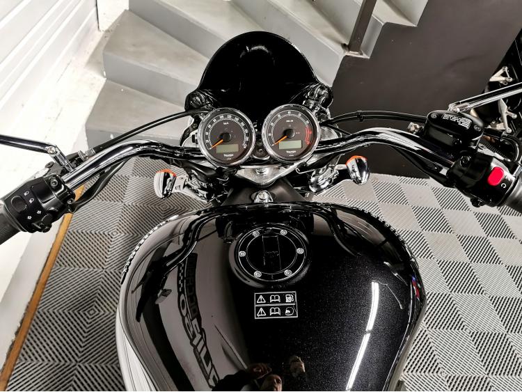 TRIUMPH Rocket III 3