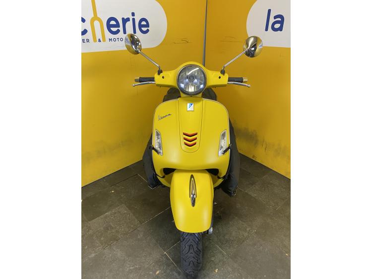 PIAGGIO GTS 125 / VESPA 125 GTS / VESPA 125