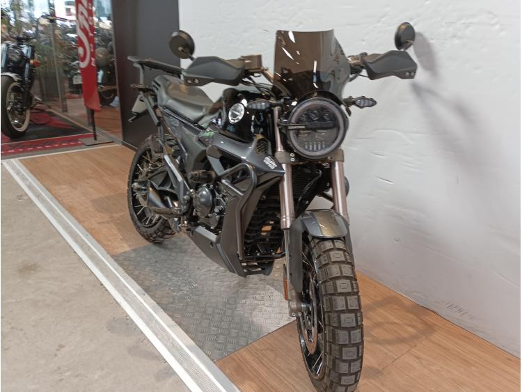 ZONTES ZT 125 SCRAMBLER 