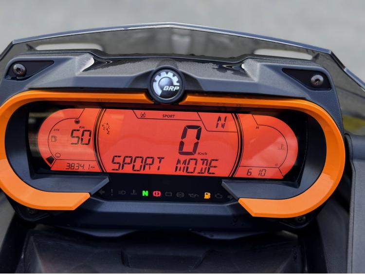 CAN-AM SPYDER F3-S 1330 SS TITANE can am f3 s canam