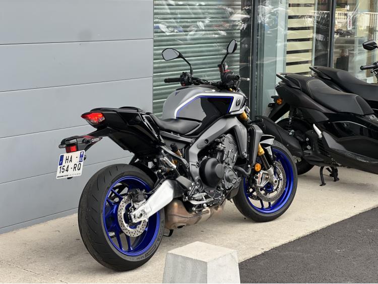 YAMAHA MT-09 SP