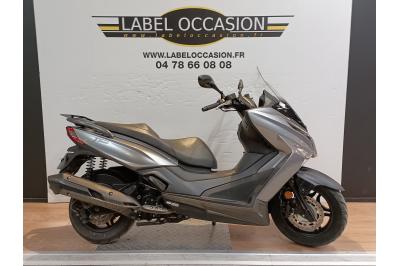 KYMCO 300 X-TOWN