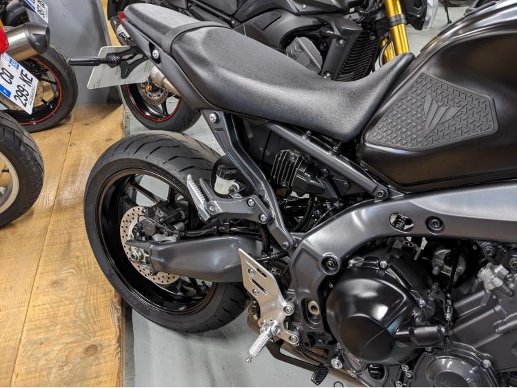 YAMAHA MT-09
