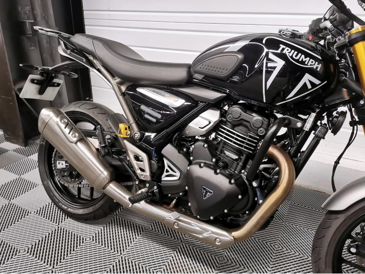 TRIUMPH SPEED 400 - 1ère Main - Eligible au permis A2