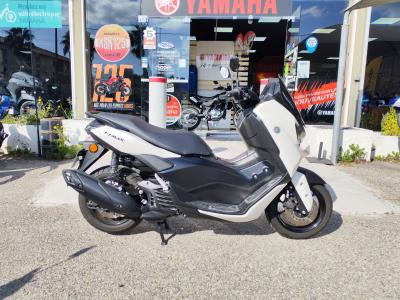 YAMAHA NMAX 125