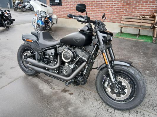 HARLEY-DAVIDSON SOFTAIL FAT BOB 1745