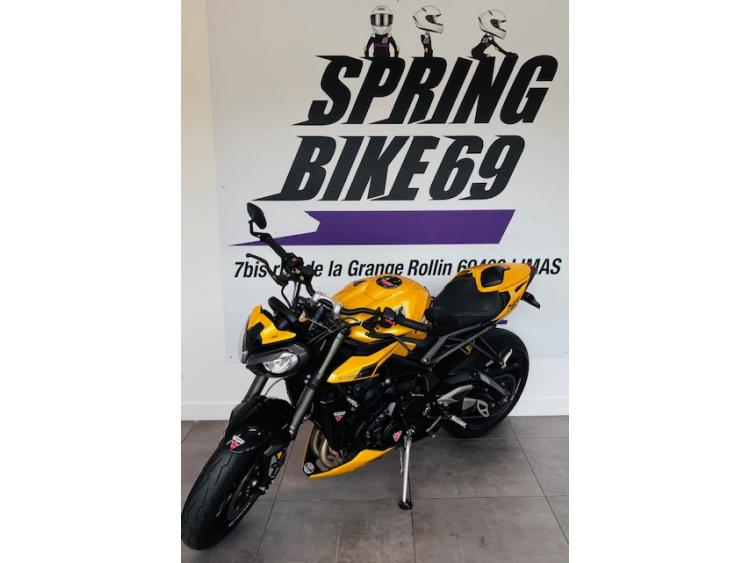 TRIUMPH STREET TRIPLE 765 RS
