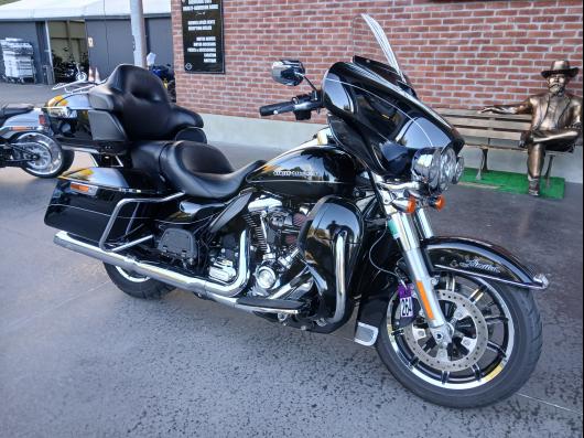 HARLEY-DAVIDSON TOURING ELECTRA GLIDE 1745 ULTRA LIMITED