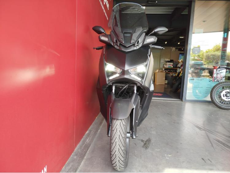 YAMAHA XMAX 125 TECH MAX + EQUIPEMENTS