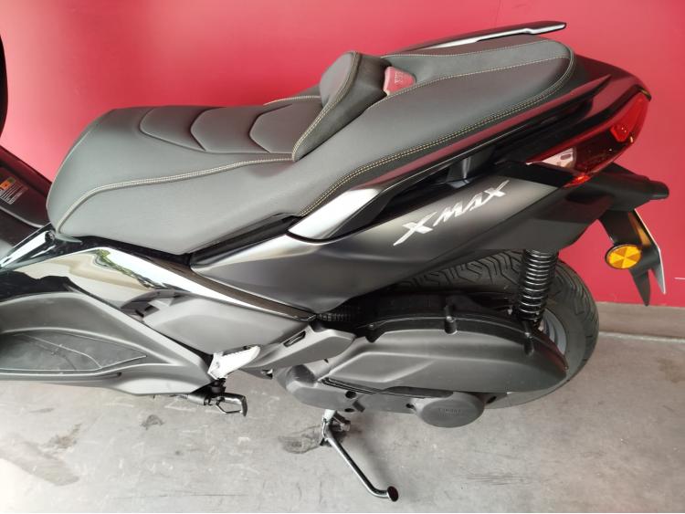 YAMAHA XMAX 125 TECH MAX + EQUIPEMENTS