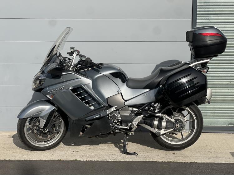 KAWASAKI GTR 1400 ABS