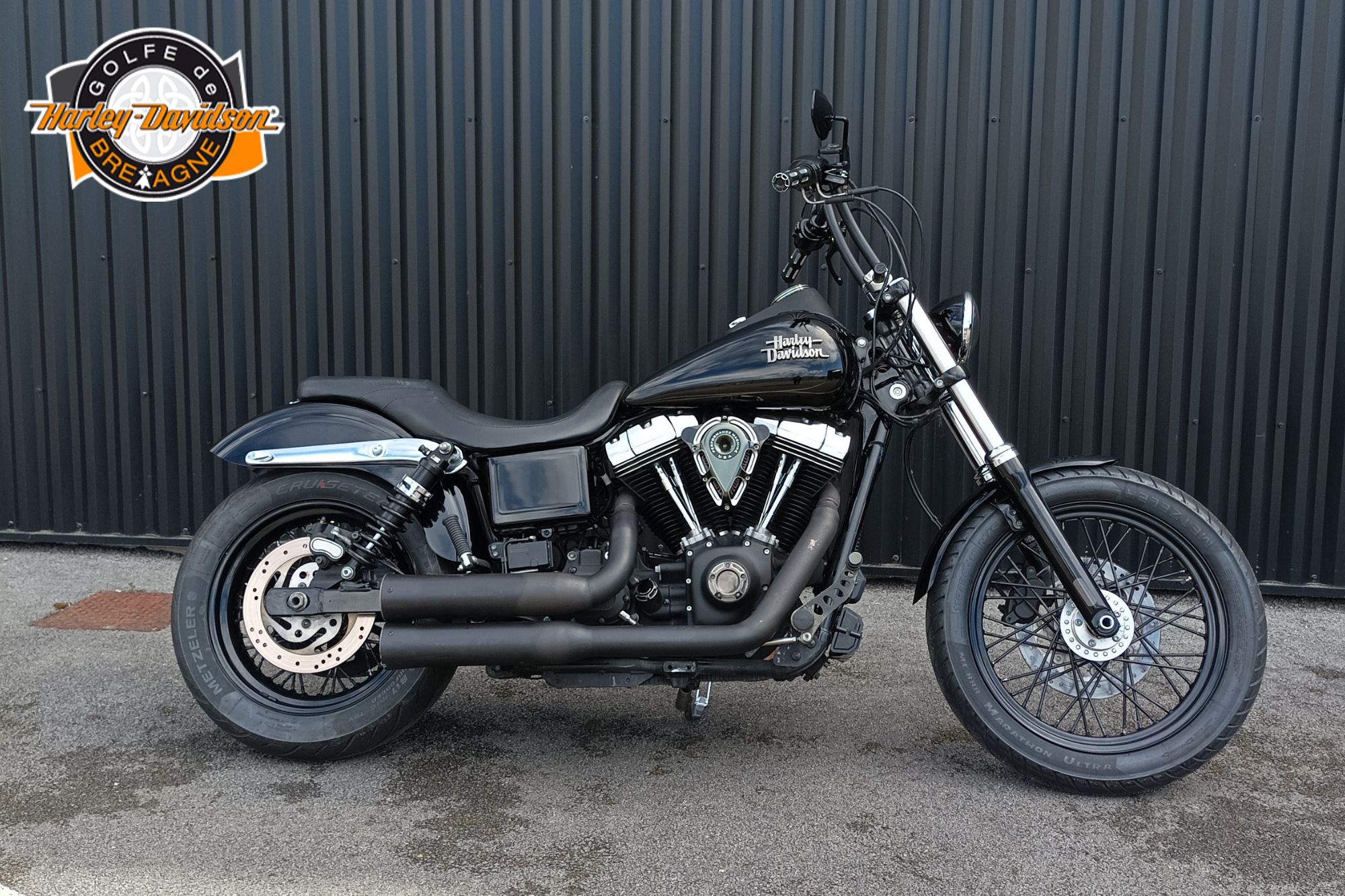 HARLEY-DAVIDSON DYNA STREET BOB 1690