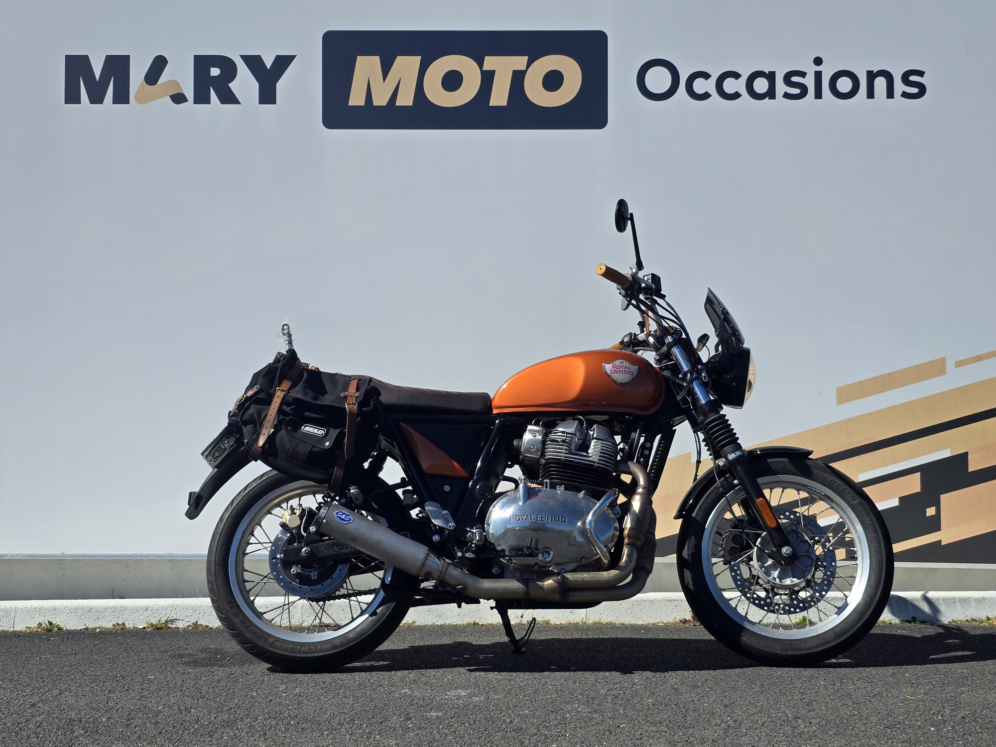 ROYAL ENFIELD INTERCEPTOR