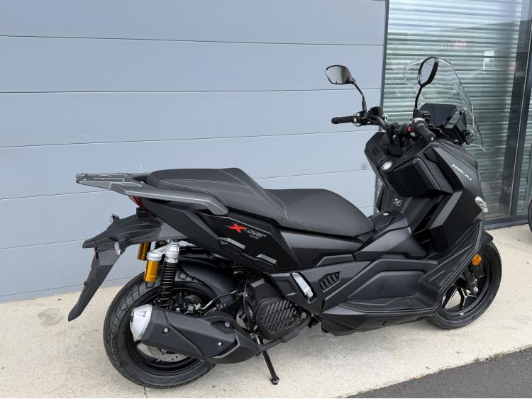 RIEJU x-over 125