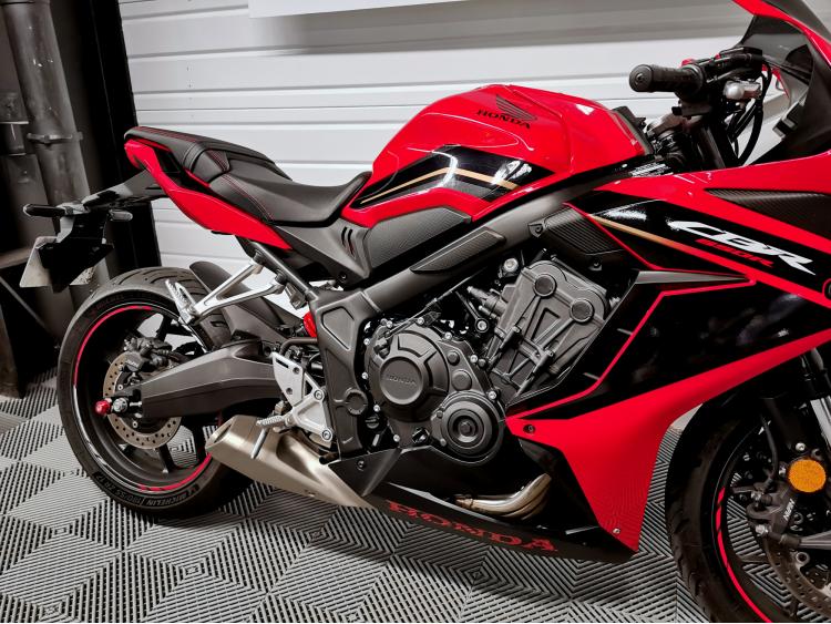 HONDA CBR 650 R - Eligible au permis A2 - Garantie constructeur 06/2028 - CBR650 CBR650R