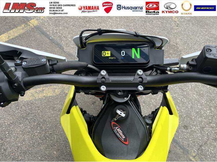 HUSQVARNA 701 SUPERMOTO
