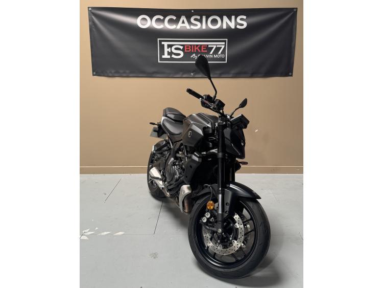 YAMAHA MT-07