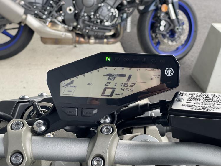 YAMAHA MT-09 ABS