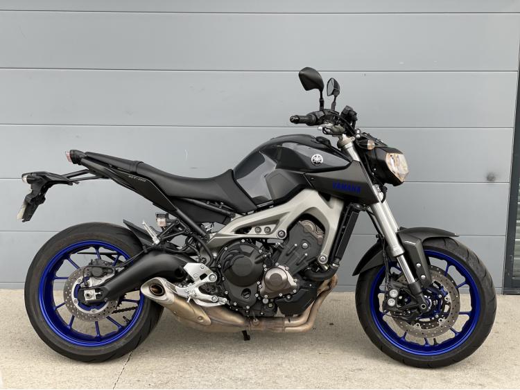 YAMAHA MT-09 ABS