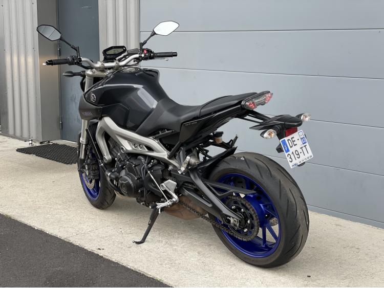 YAMAHA MT-09 ABS