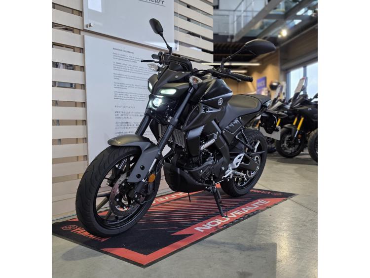 YAMAHA MT-125