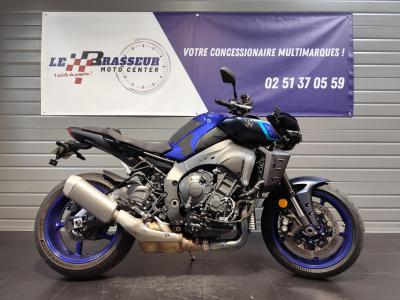 YAMAHA MT-10