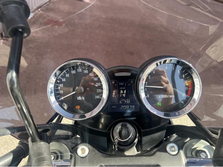KAWASAKI Z900RS (107€/MOIS*)