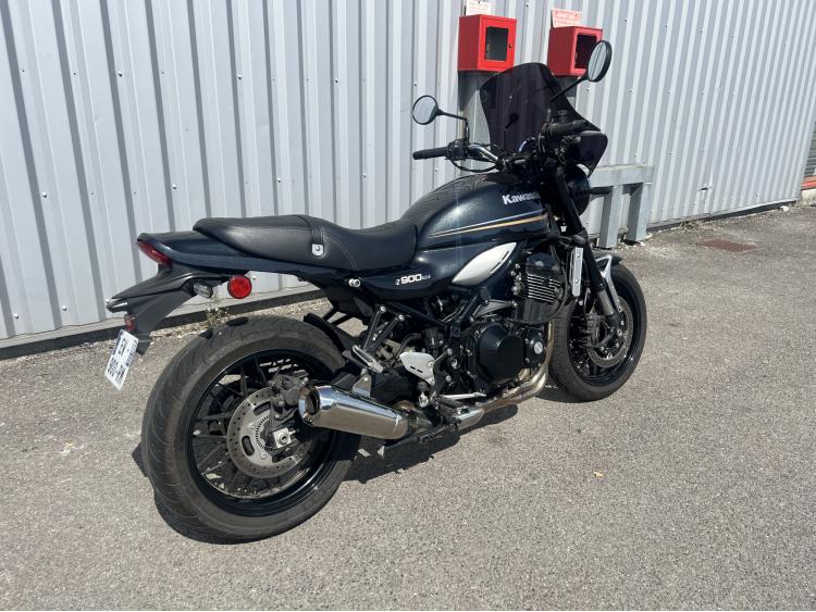 KAWASAKI Z900RS (107€/MOIS*)