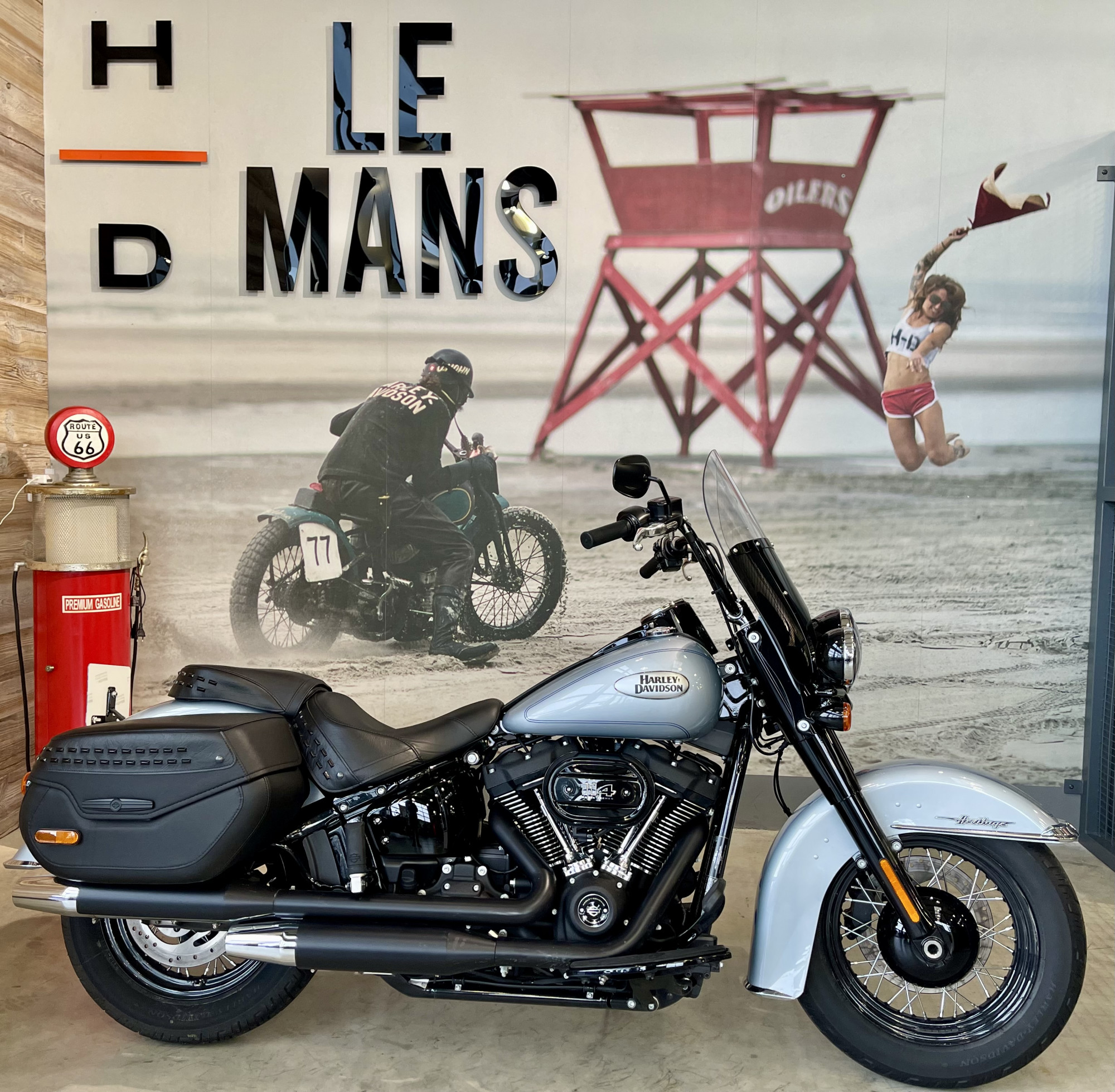 HARLEY-DAVIDSON SOFTAIL HERITAGE 1868