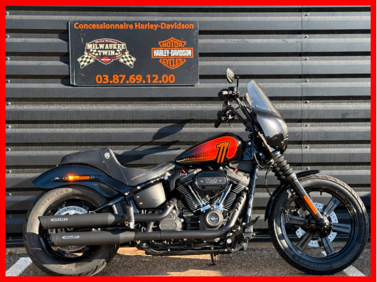 HARLEY-DAVIDSON SOFTAIL STREET BOB 1868